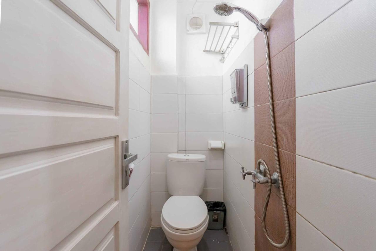 Urbanview Hotel Ananda Syariah By Reddoorz Bukittinggi Dış mekan fotoğraf