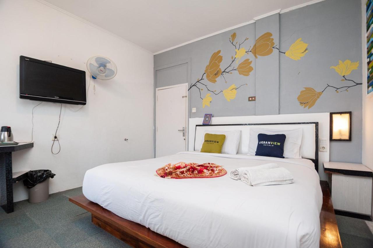 Urbanview Hotel Ananda Syariah By Reddoorz Bukittinggi Dış mekan fotoğraf