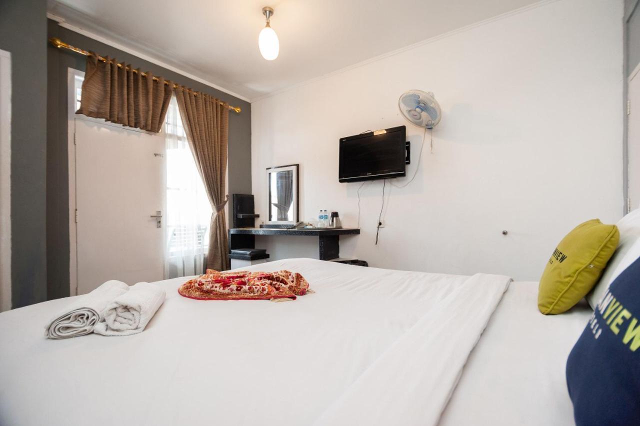 Urbanview Hotel Ananda Syariah By Reddoorz Bukittinggi Dış mekan fotoğraf