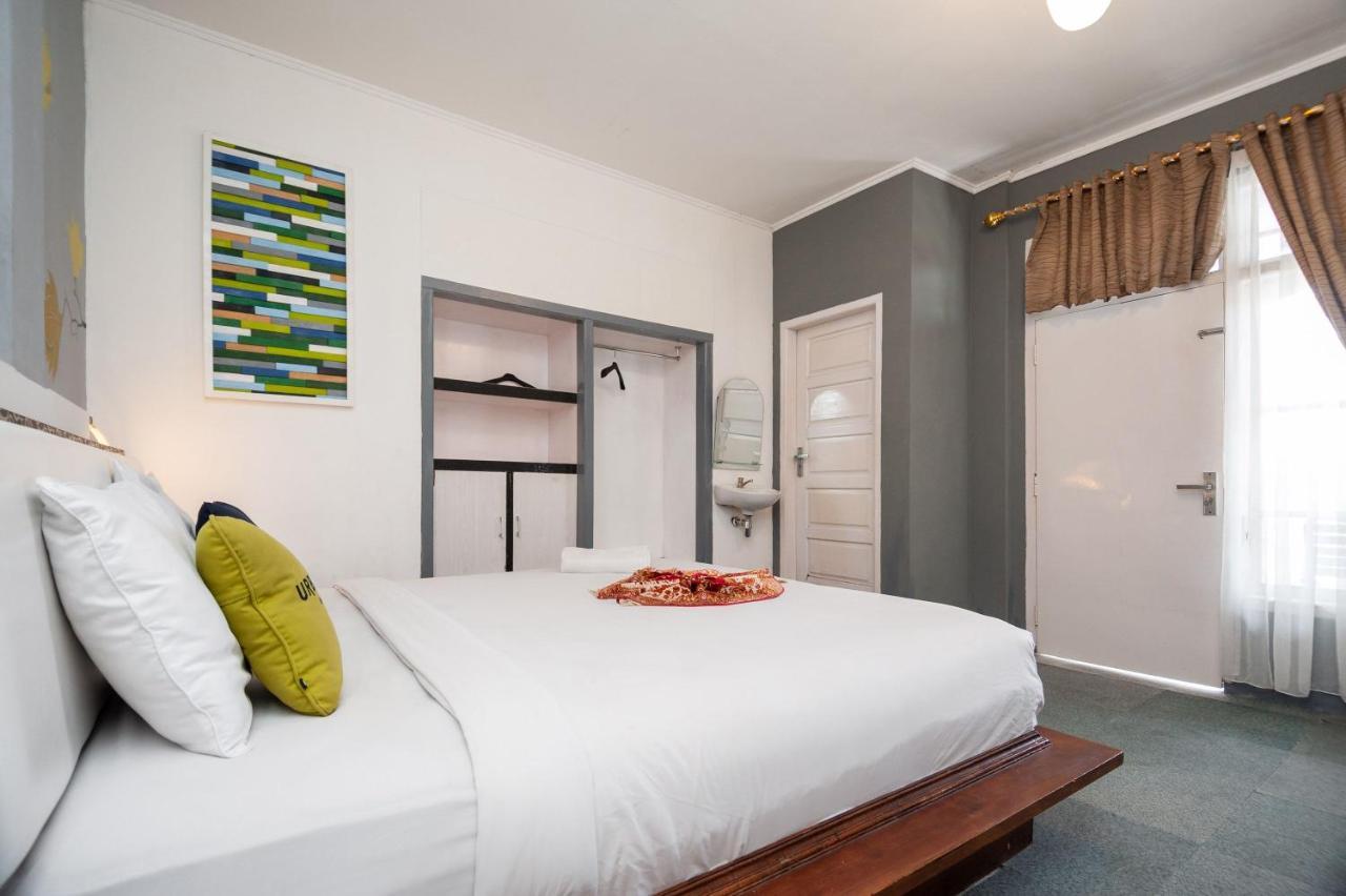 Urbanview Hotel Ananda Syariah By Reddoorz Bukittinggi Dış mekan fotoğraf